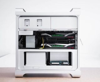 Danish reseller Big Little Frank is selling Mac machines built around the 2012 Mac Pro. 