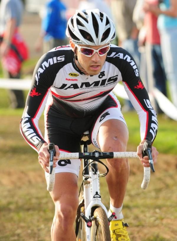 Jesse Anthony (Team Jamis Bikes) got off to a good start.