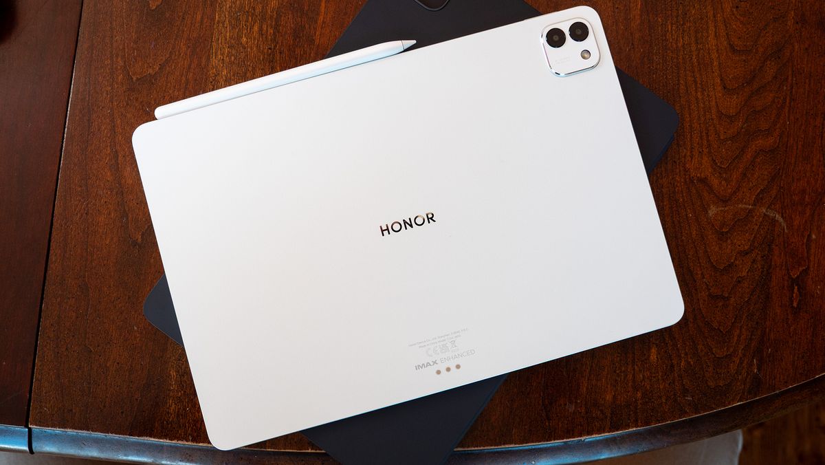 The back of the Honor MagicPad 3