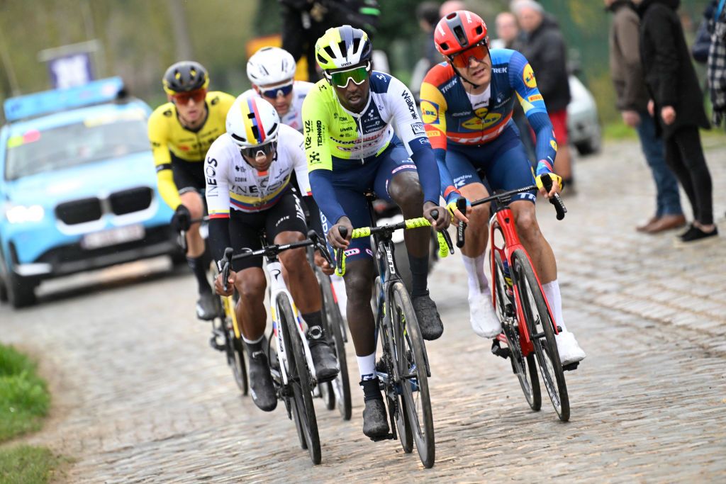 HARELBEKE, BELGIUM - MARCH 22 : during the 67th E3 Saxo classic Harelbeke UCI World Tour cycling race with start and finish in Harelbeke on March 22, 2024 in Harelbeke, Belgium, 22/03/2024 ( Motordriver Kenny Verfaillie &amp; Photo by Nico Vereecken / Photo News