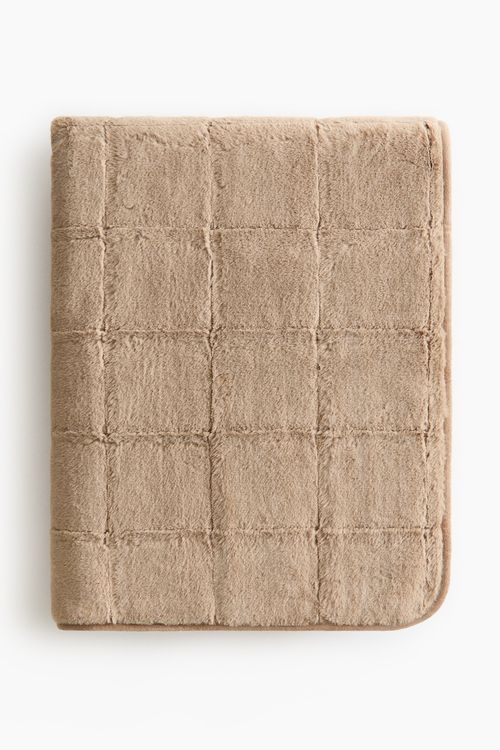 Fluffy Throw