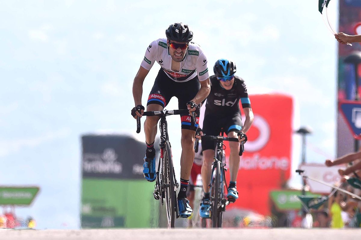 Tom Dumoulin (Giant-Alpecin) drops Chris Froome (Sky)