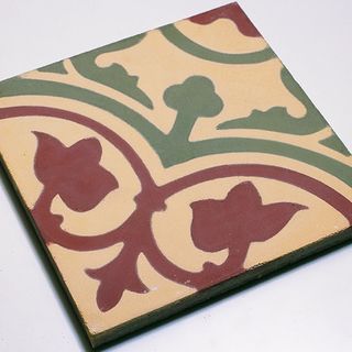 encaustic tile with tulip emblem