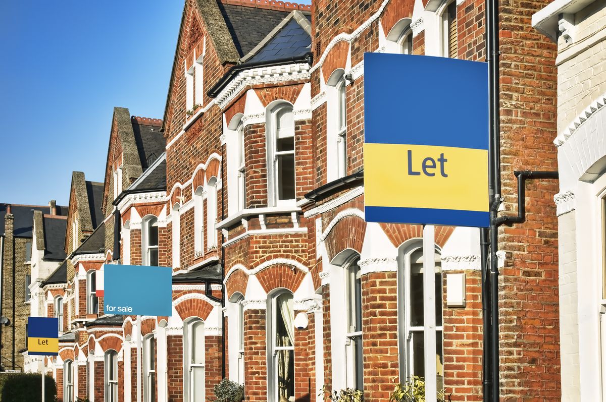 Типичная Англия. Типичная английская улица. Property to Let by landlord uk. English scene