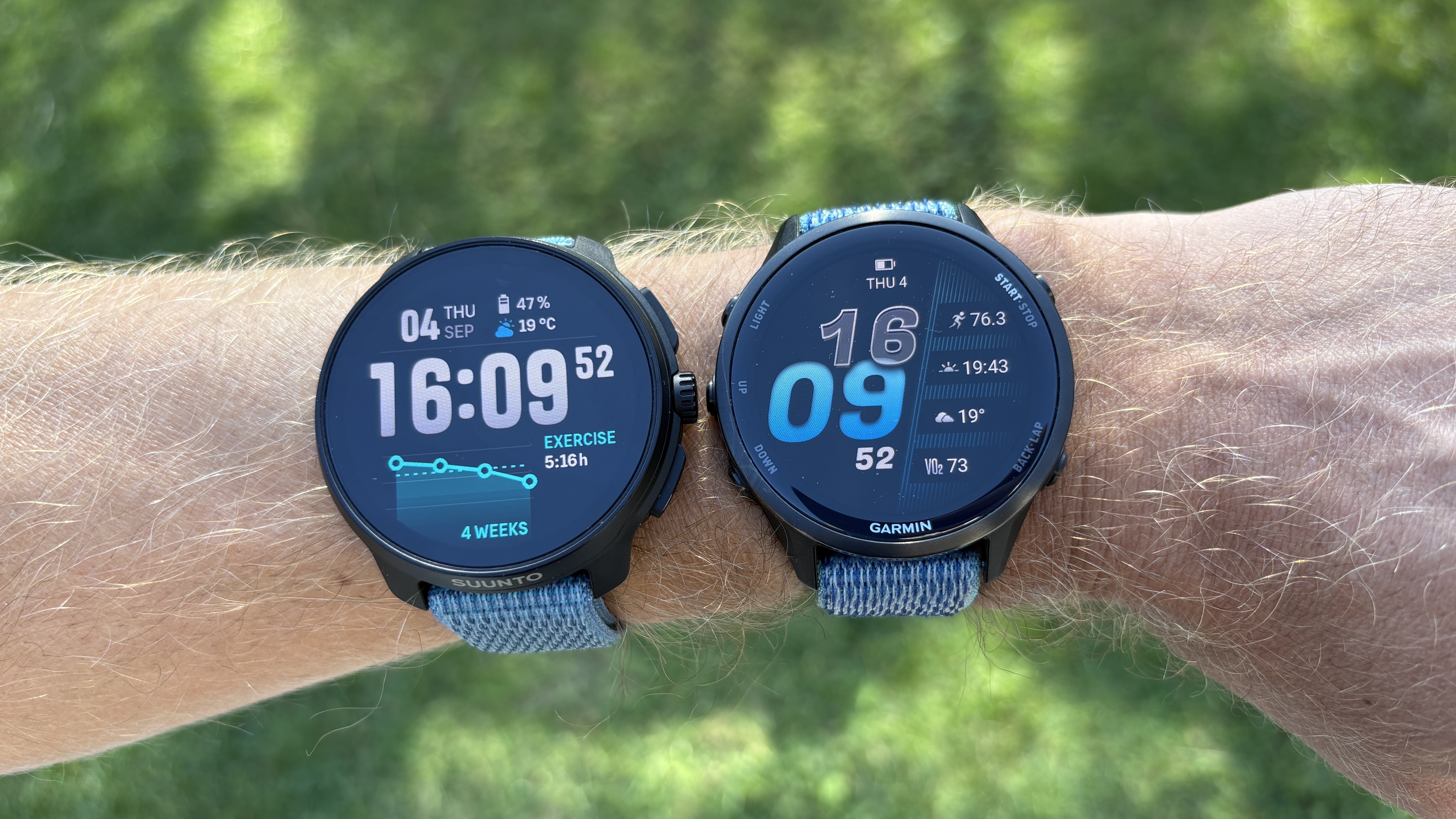 Suunto Race 2 vs Garmin Forerunner 970
