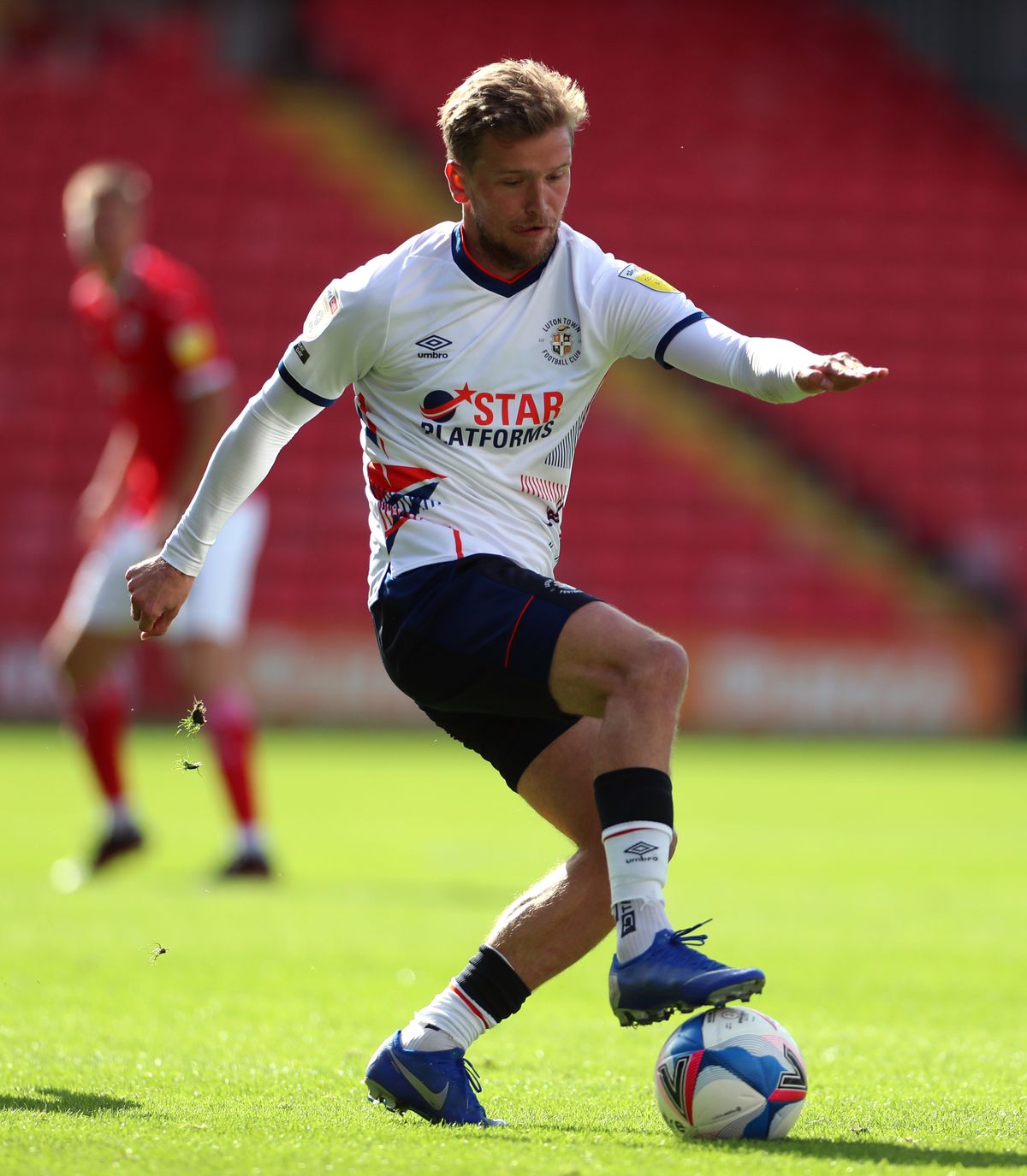 Barnsley v Luton Town – Sky Bet Championship – Oakwell