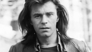 Dave Edmunds in a leather jacket