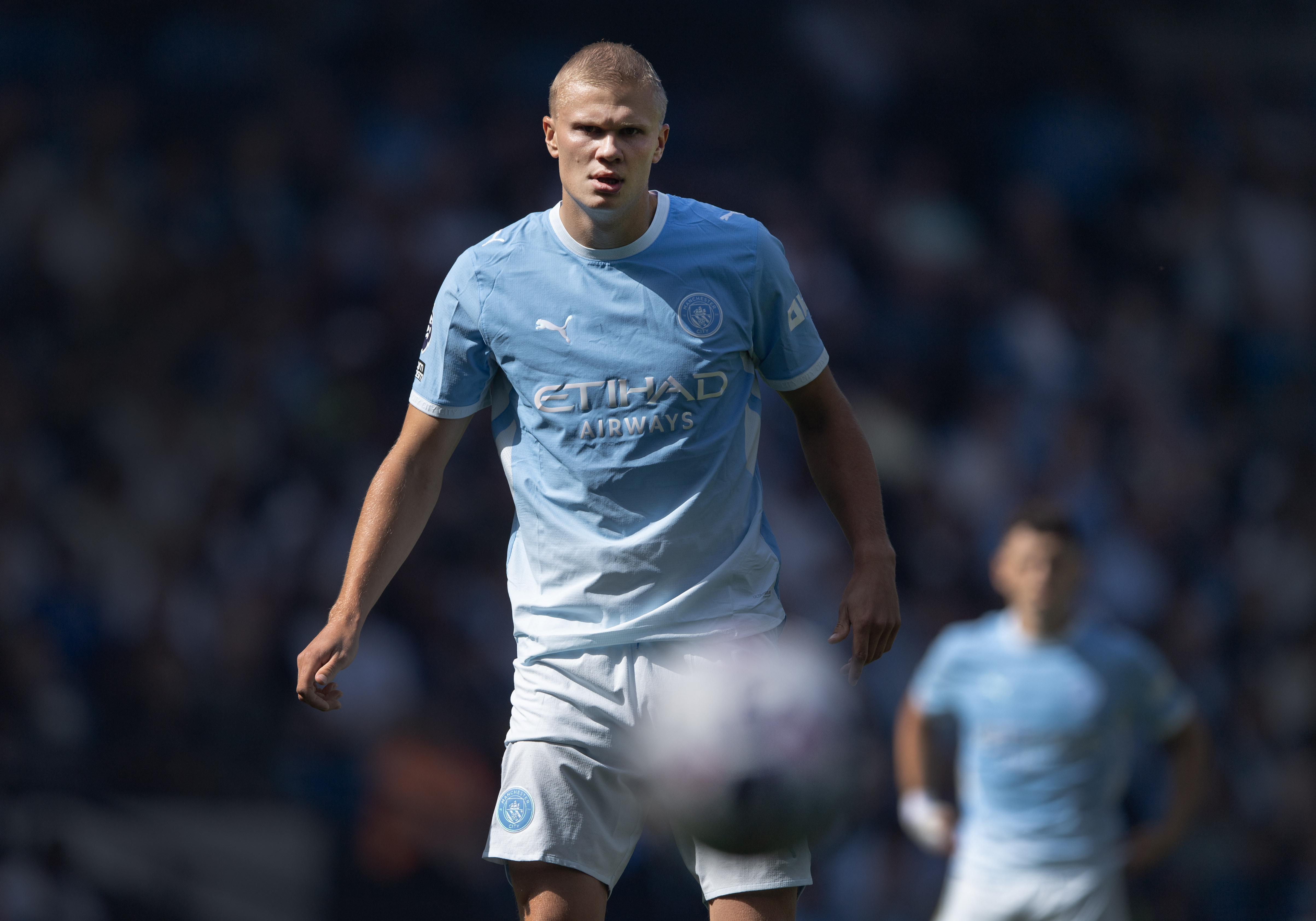 Manchester City striker Erling Haaland is rocking a new look for this season