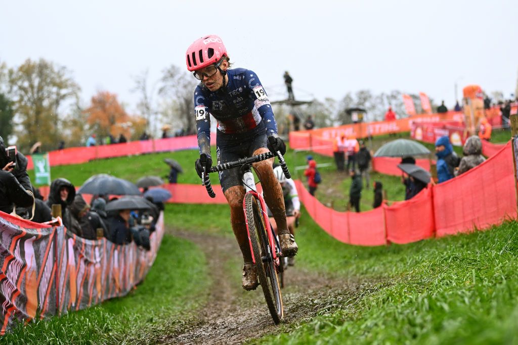 OVERIJSE BELGIUM NOVEMBER 20 Clara Honsinger of The United States and Team EF Education Tibco Svb competes during the 62nd UCI Cyclocross World Cup Druivencross Overijse 2022 Womens Elite CXWorldCup Overijse Cyclocross on November 20 2022 in Overijse Belgium Photo by Luc ClaessenGetty Images