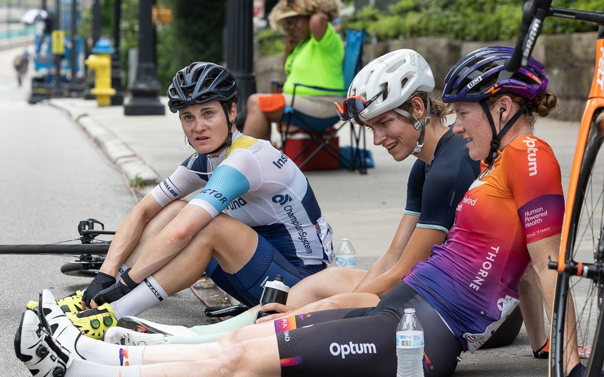 Heidi Franz (Instafund LaPrima), Austin Killips (Pratt Racing), and Lily Williams (Human Powered Health) compare notes after the finish.