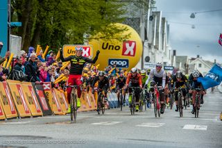 Alexander Kristoff wins his second consecutive stage at Tour des Fjords ahead of Jasper Stuyven (Trek).