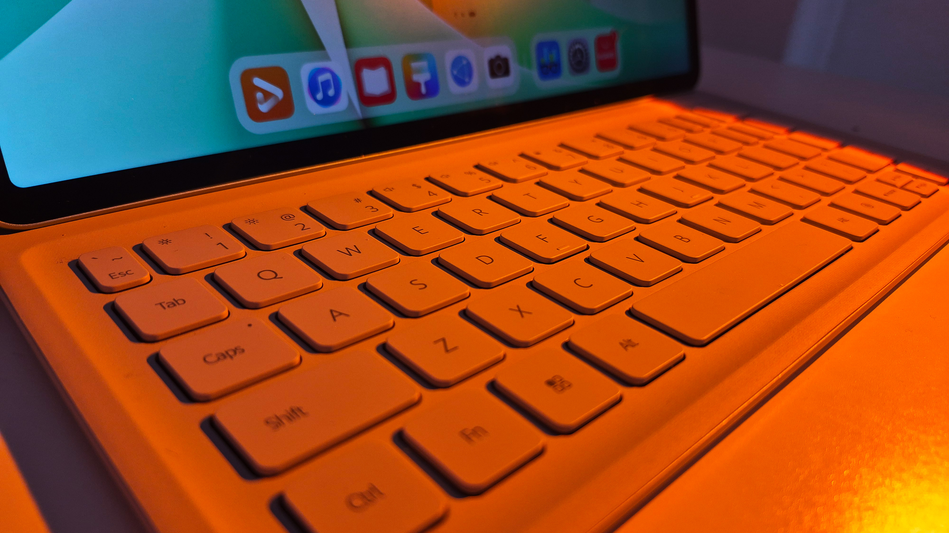 The Huawei MatePad 11.5 S on a desk