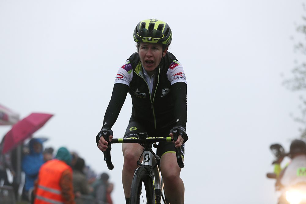 Amanda Spratt (Mitchelton-Scott) holds the leader's jersey at Emakumeen Bira