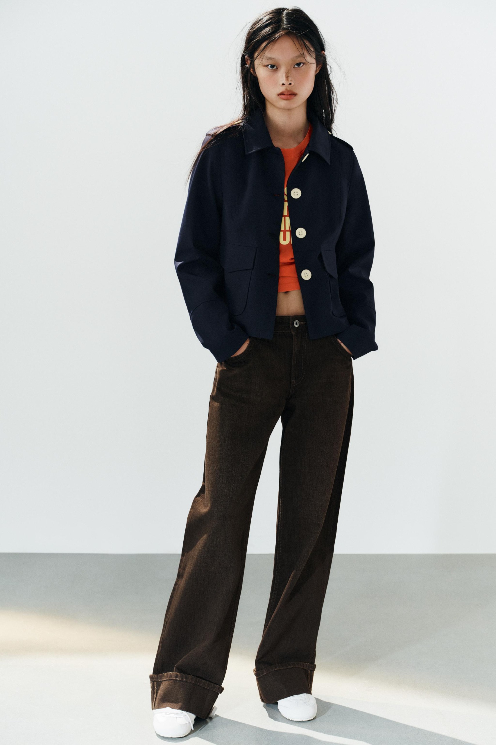Loose Folded Fit Low-Rise Trf Jeans - Brown - 4