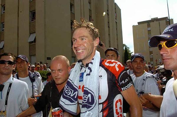 Jens Voigt (CSC) is marched up to the podium