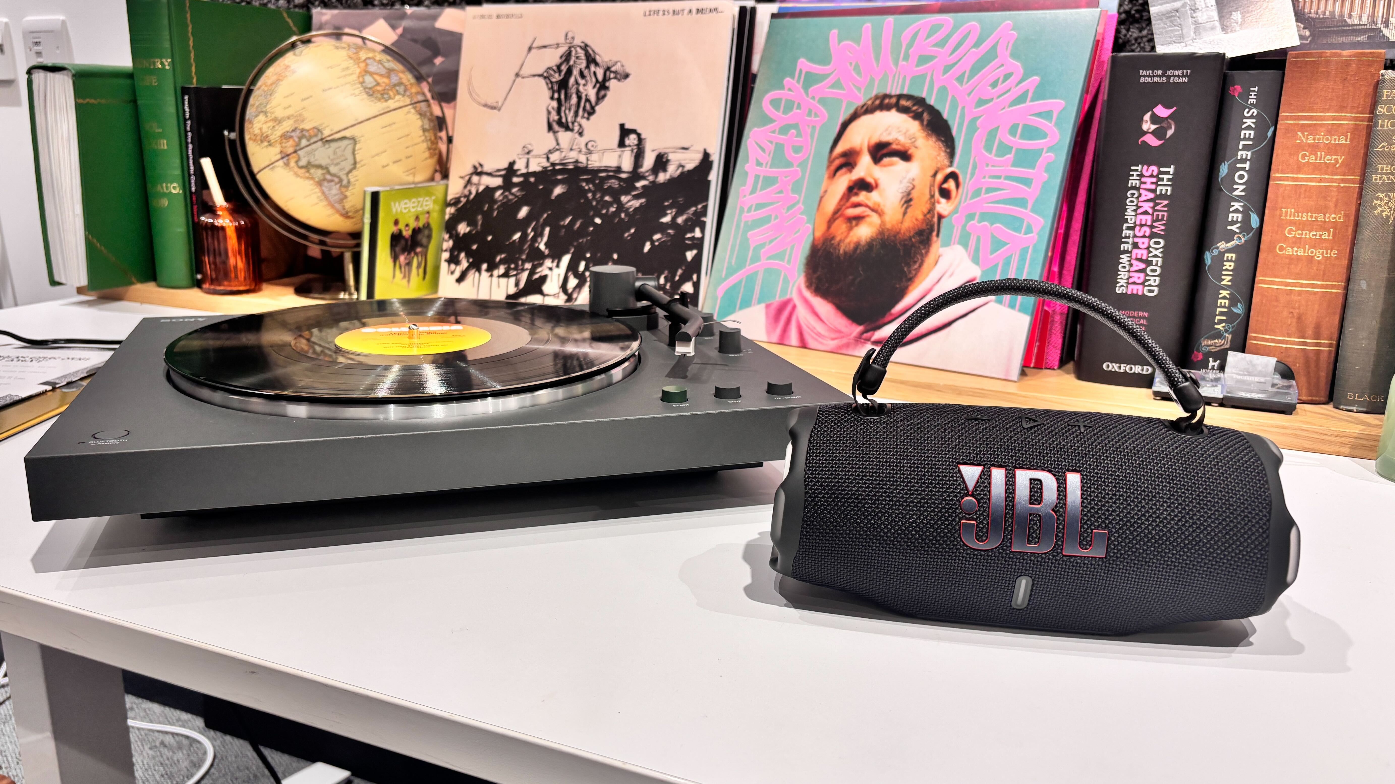 Sony PS-LX3BT with JBL Charge 6