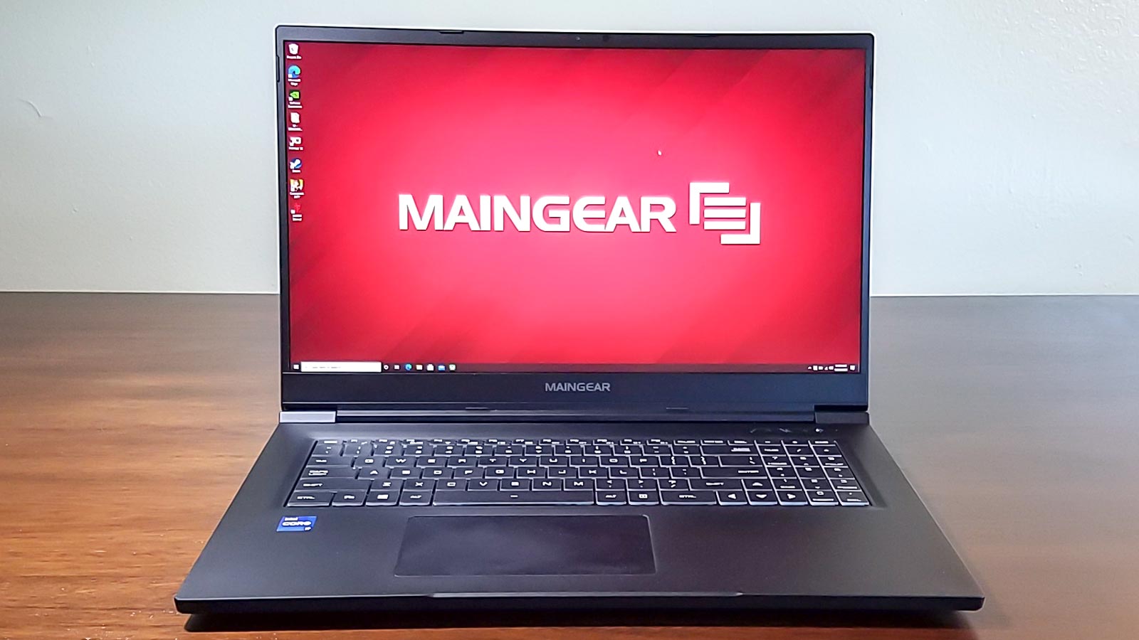 Maingear Vector Pro