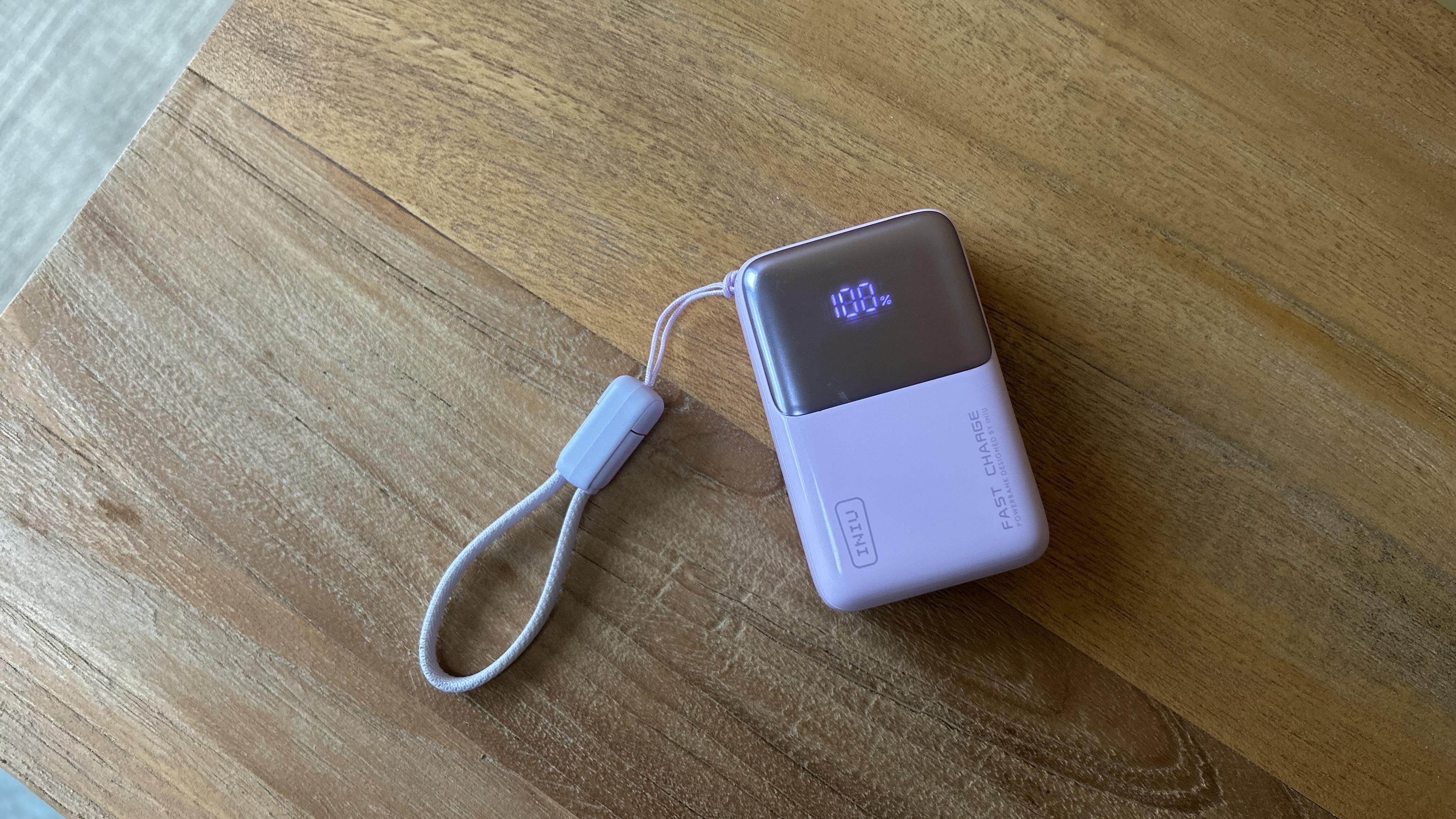 INIU Pocket Rocket P50