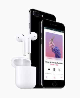 Apple iphone 7 jetblack with airpods