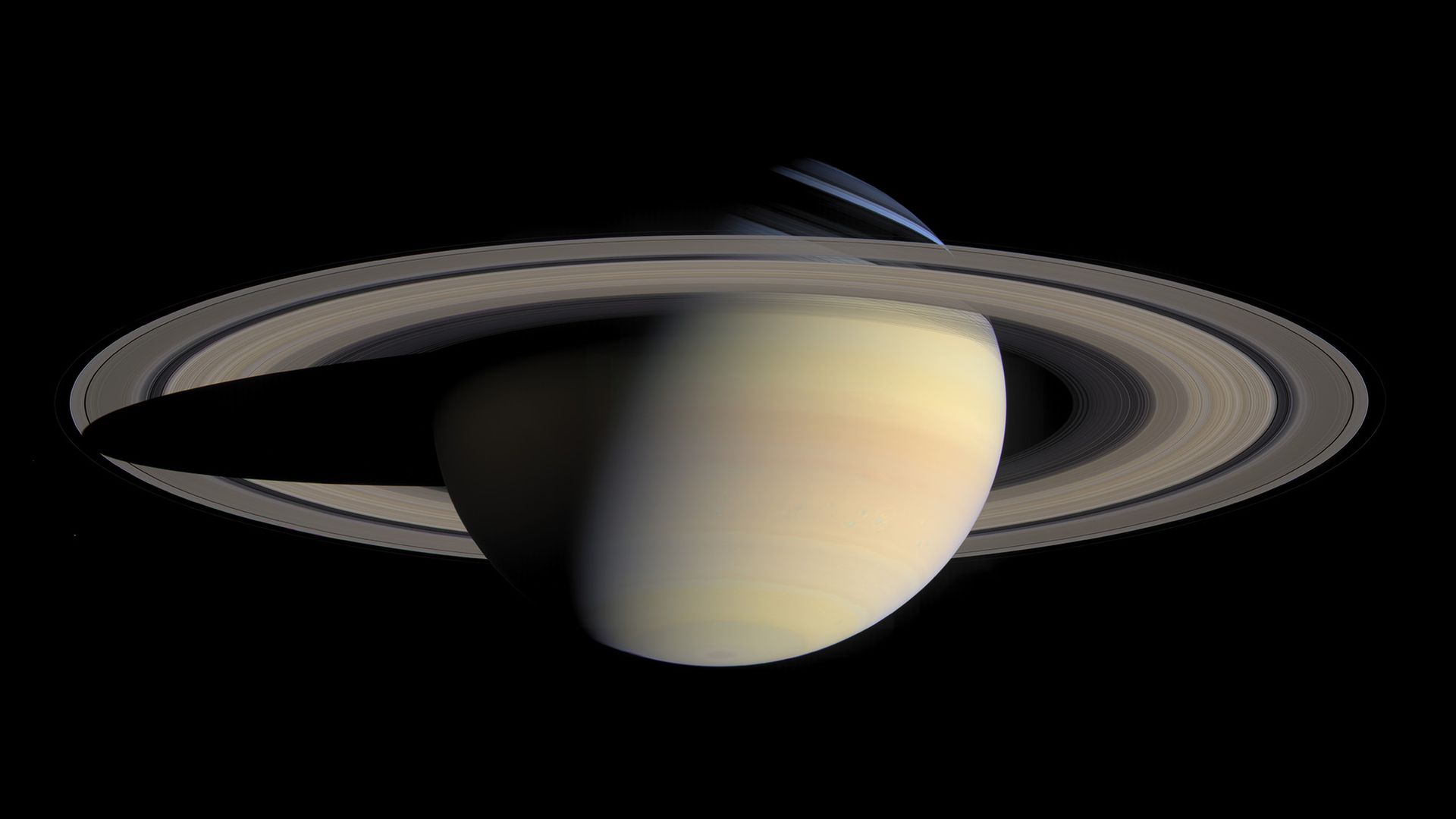 Now is the best time to see Saturn all year — yes, even with the naked eye