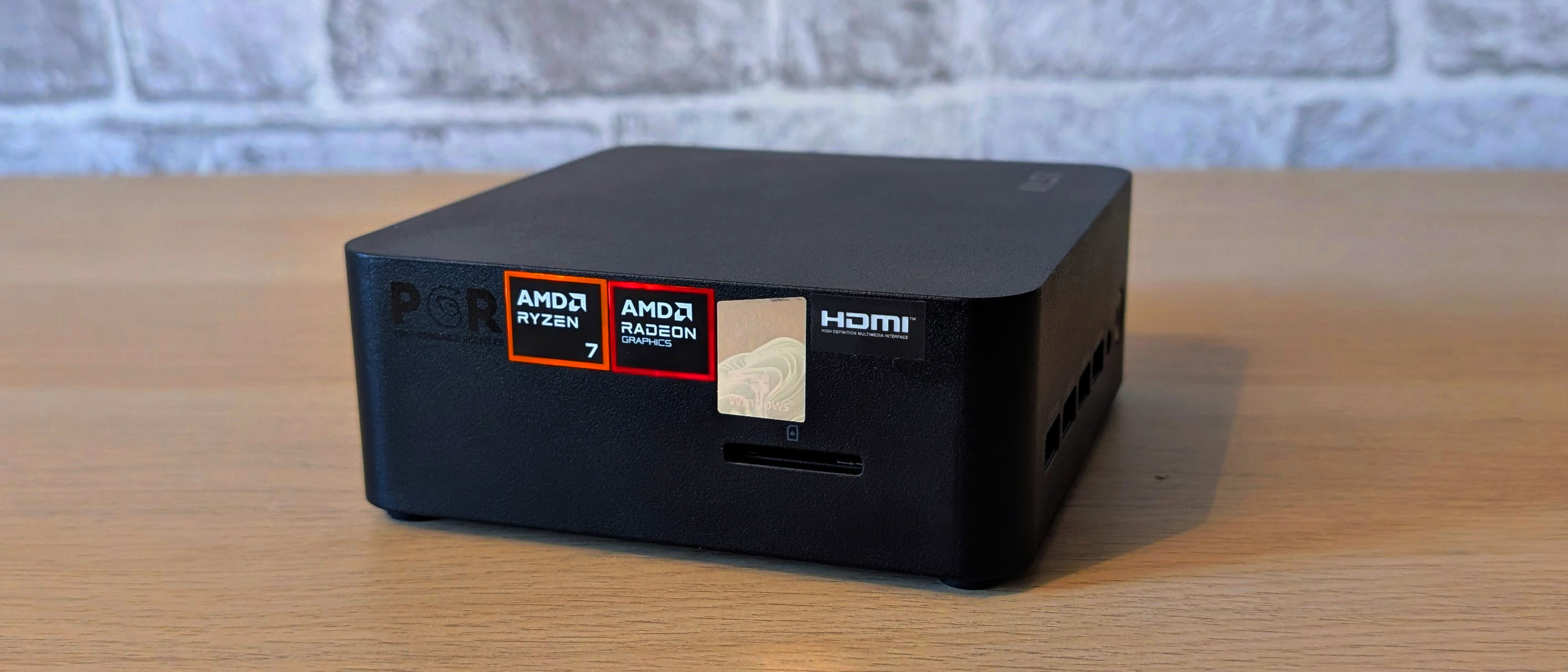 The MSI Cubi Z AI 8M on a desk