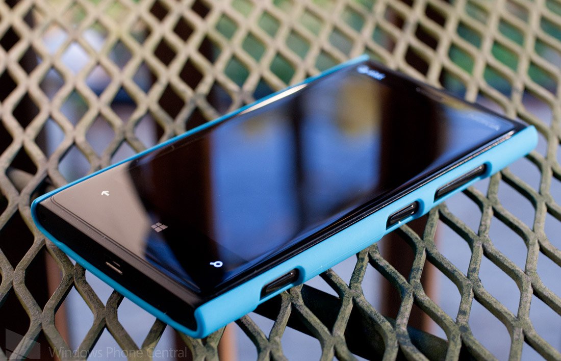Incipio Ultralight Hard Shell