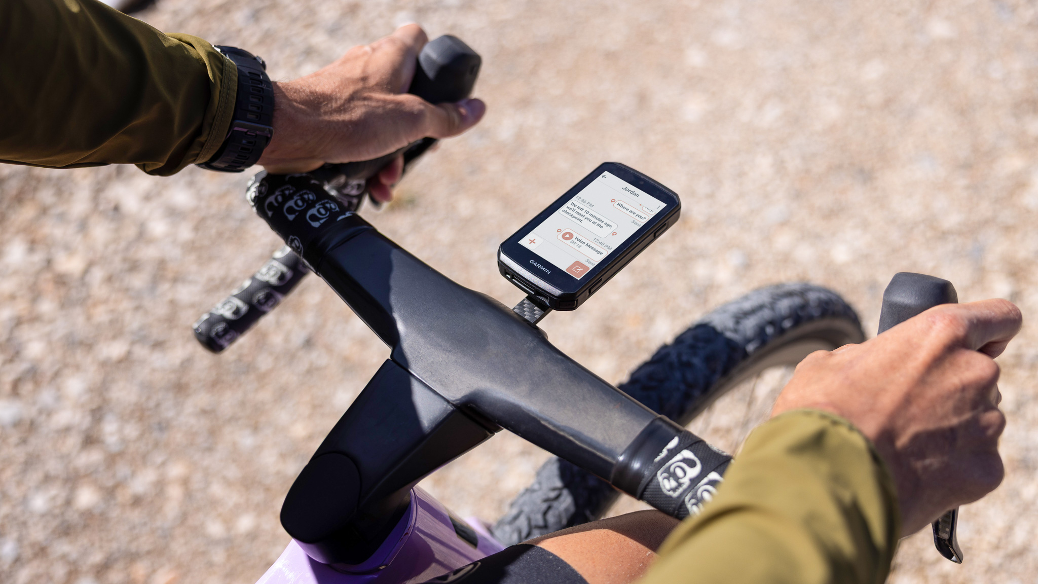 The Garmin Edge 1060 bike computer mounted on a bike 