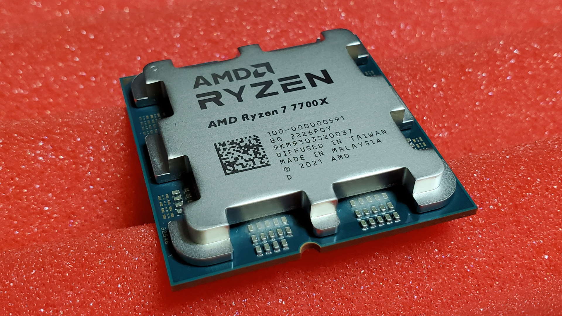 AMD Ryzen 7 7700X CPU
