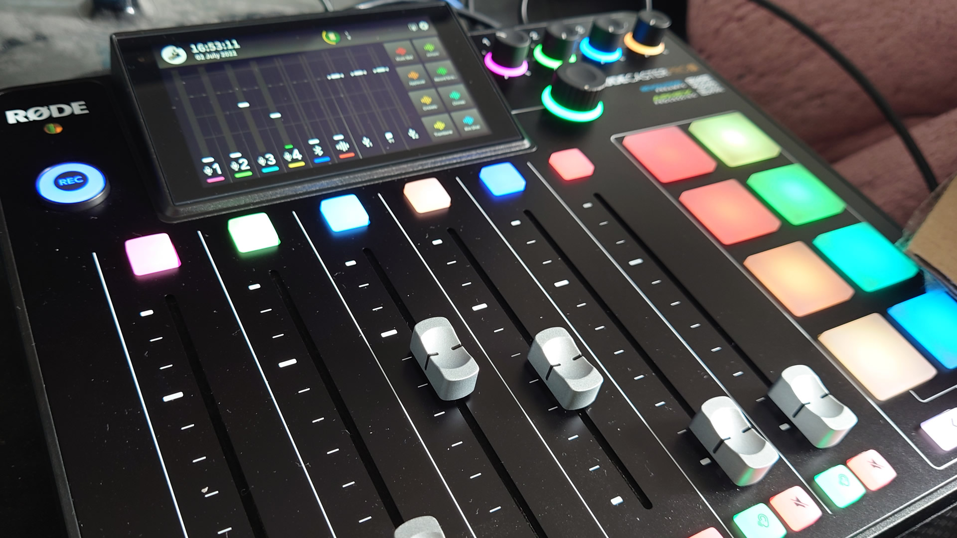 Rode Rodecaster Pro II Podcast Production Console Reviews