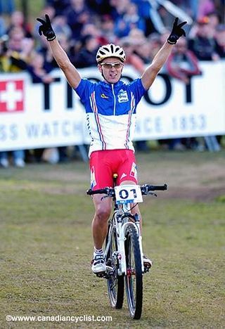 Julien Absalon (France) claims his win!.