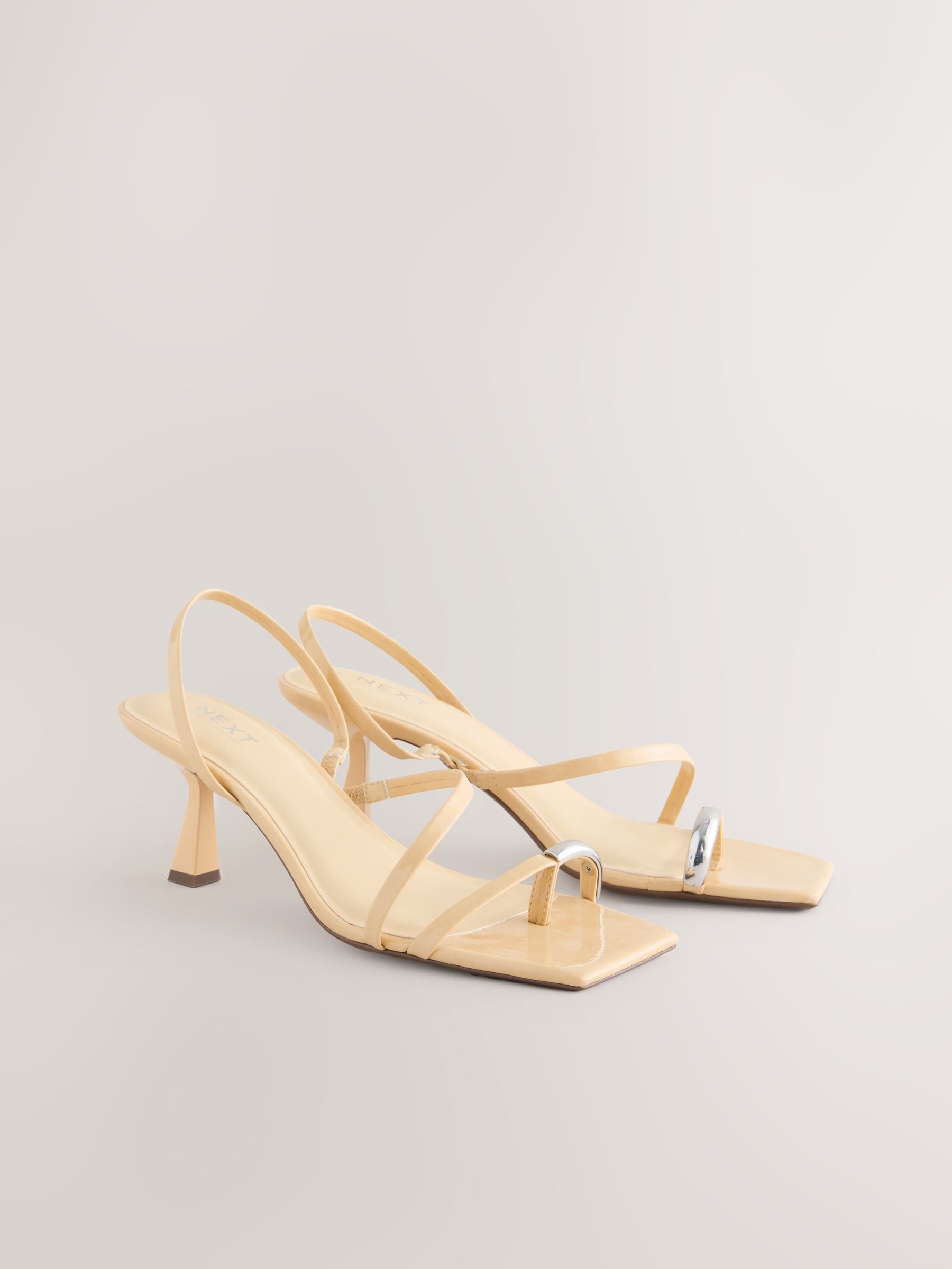 Buttermilk Yellow Toe Loop Heeled Sandals