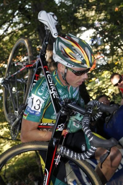 Sven Nys (Landbouwkrediet) marches to victory.