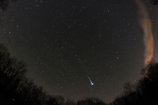 Possible Quadrantid Meteor Photographed by Brian Emfinger (Uncropped)