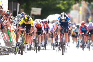 Volta a Catalunya Femenina: Ally Wollaston edges Marianne Vos in stage 1 bunch sprint