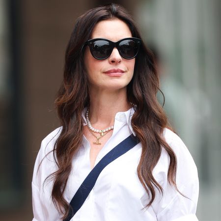 Anne Hathaway carried the Coach Empire Carryall bag on the set of 'The Devil Wears Prada 2'