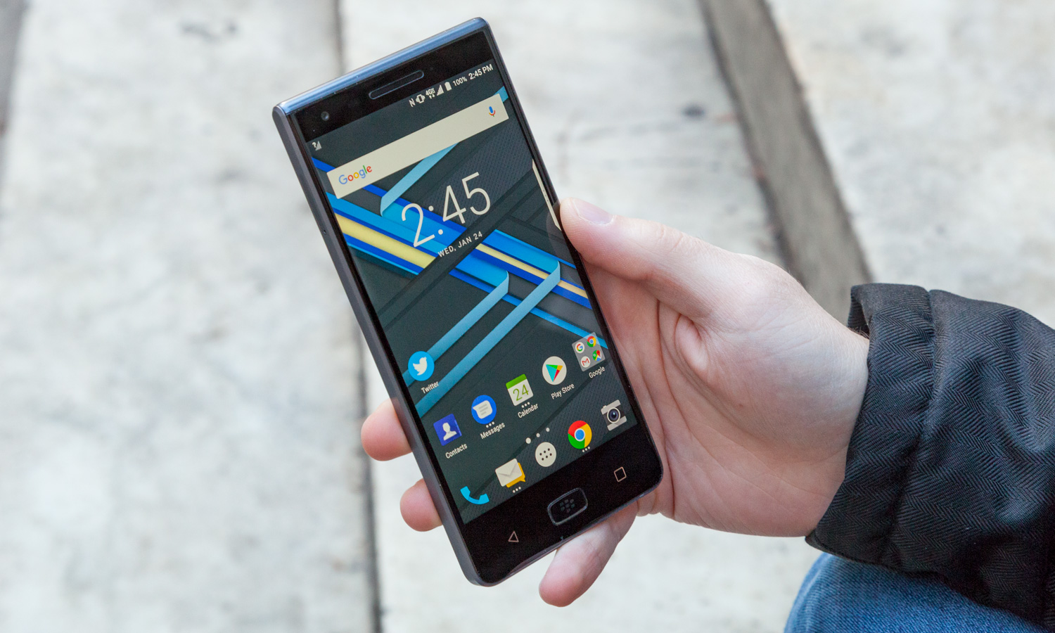 Blackberry Motion Review A Very Particular Set Of Skills Tom S Guide