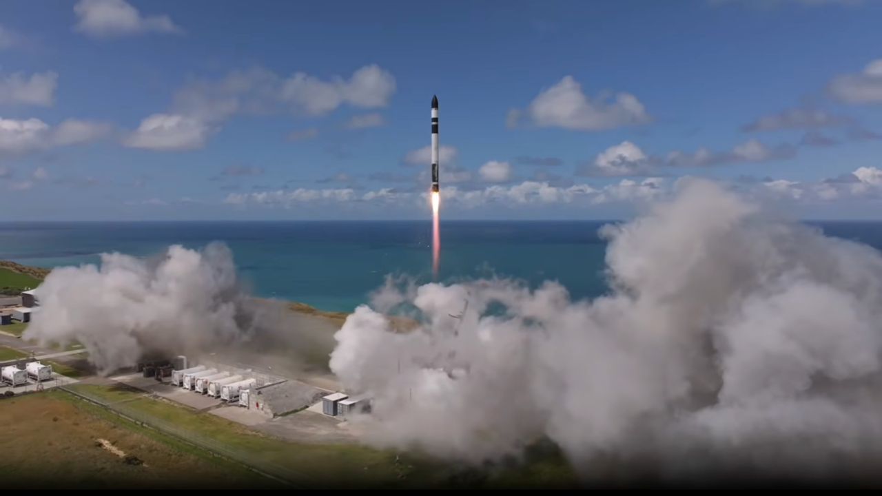 Rocket Lab launches Korean disaster-monitoring satellite after long delay