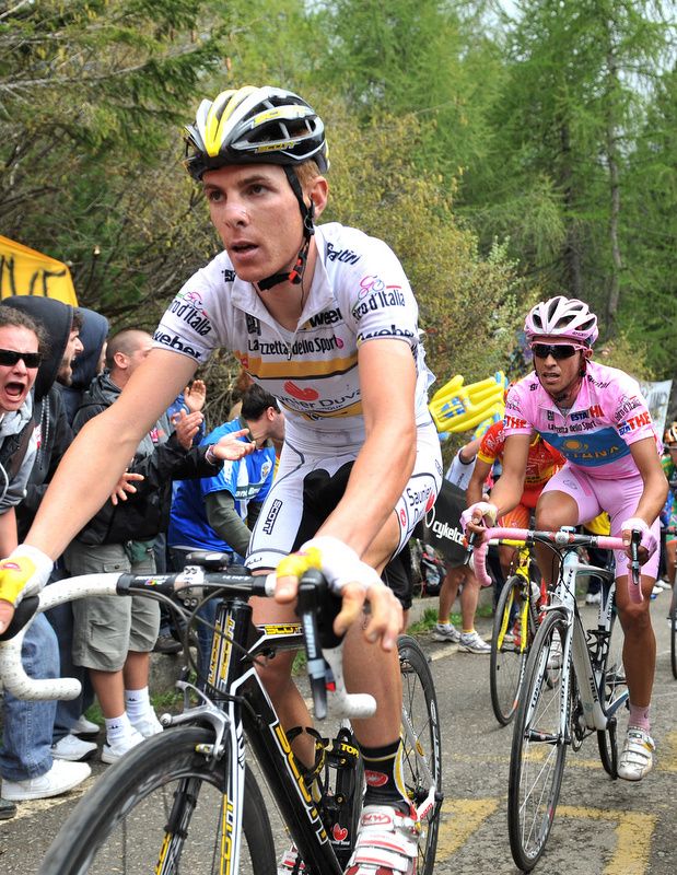 Riccardo Ricco leading Alberto Contador up the Passo di Mortirolo in 2008