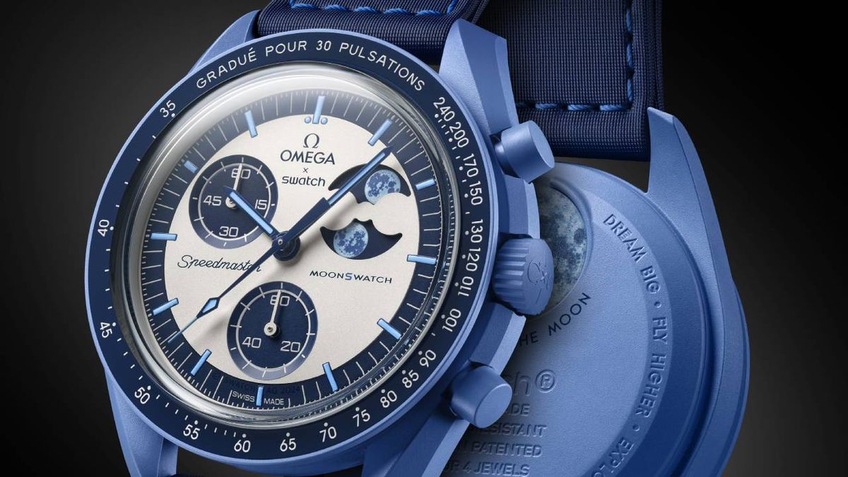 MISSION TO THE MOON - SO33M100 | Swatch® United States