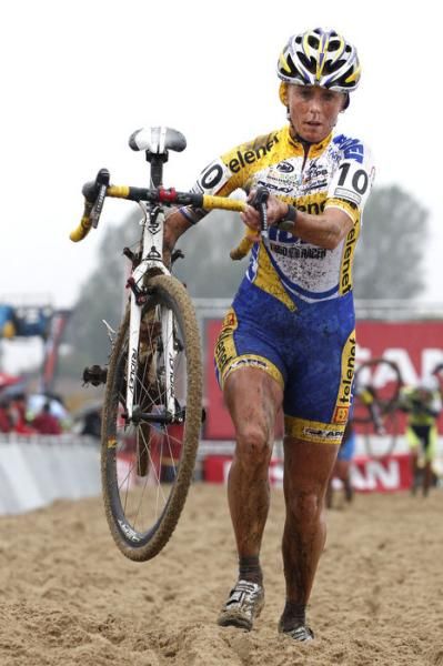 Nicole De Bie-Leyten (Telenet-Fidea Cycling Team)