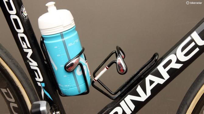 Elite Ciussi aluminum bottle cages took care of keeping Bradley Wiggins (Sky) properly hydrated during a dusty Paris-Roubaix