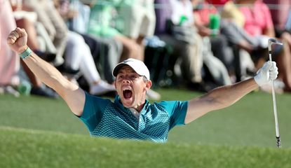 McIlroy fist pumps