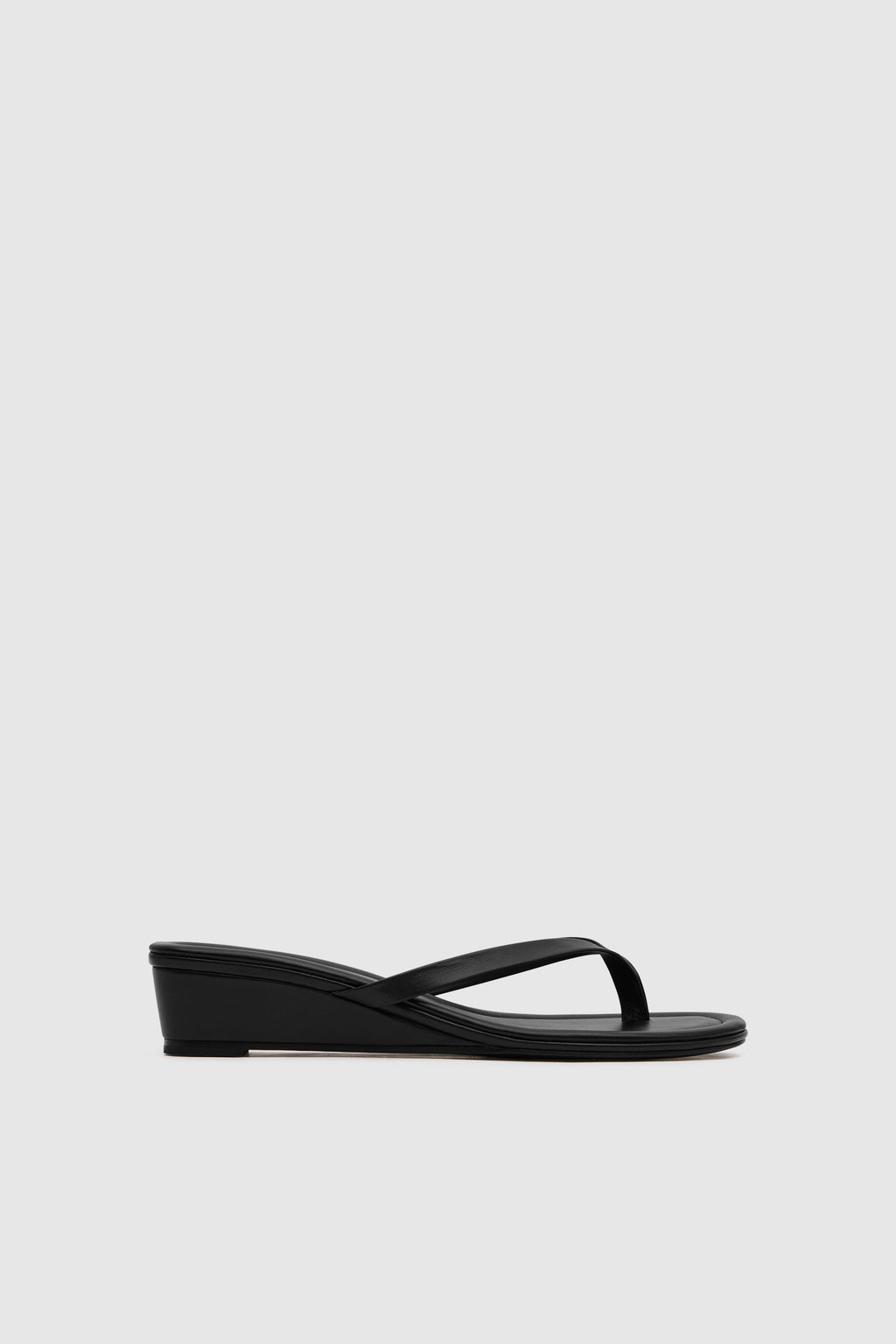 Thong Wedge - Black