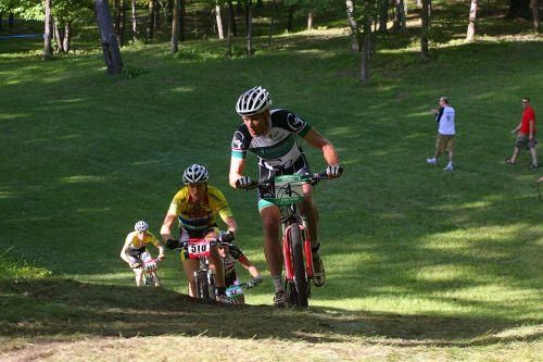 Doug Swanson (Grandstay) taking a turn at the front