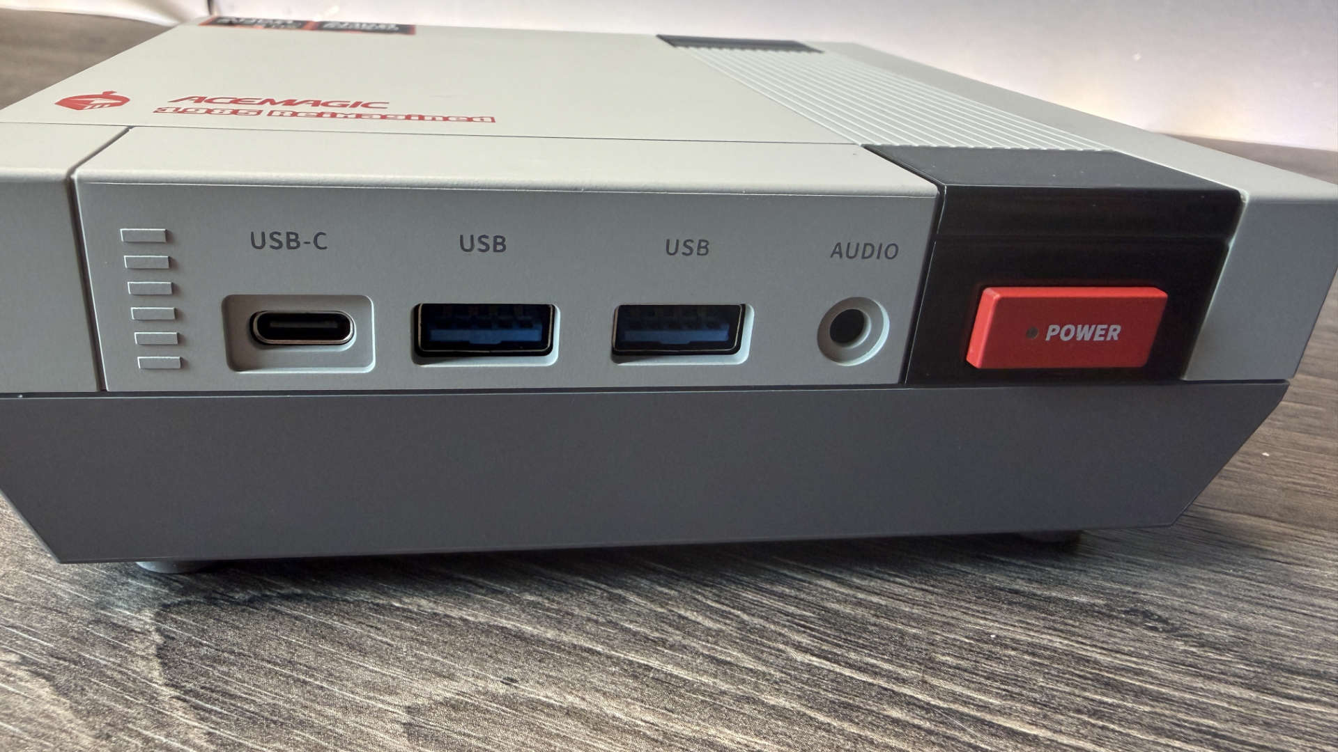 Acemagic Retro X5 mini PC