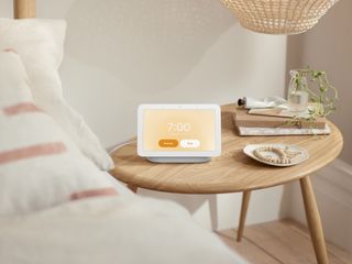 Google Nest Hub wake up alarm