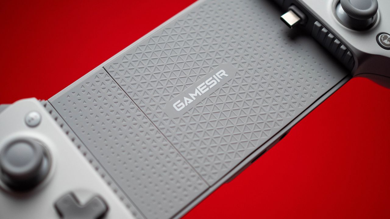 GameSir G8 Plus MFi mobile gaming controller review