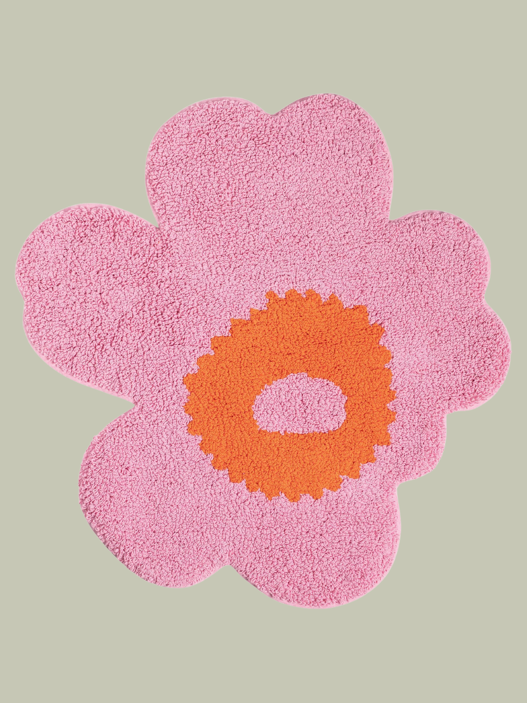 A flower-shaped bath mat from Marimekko
