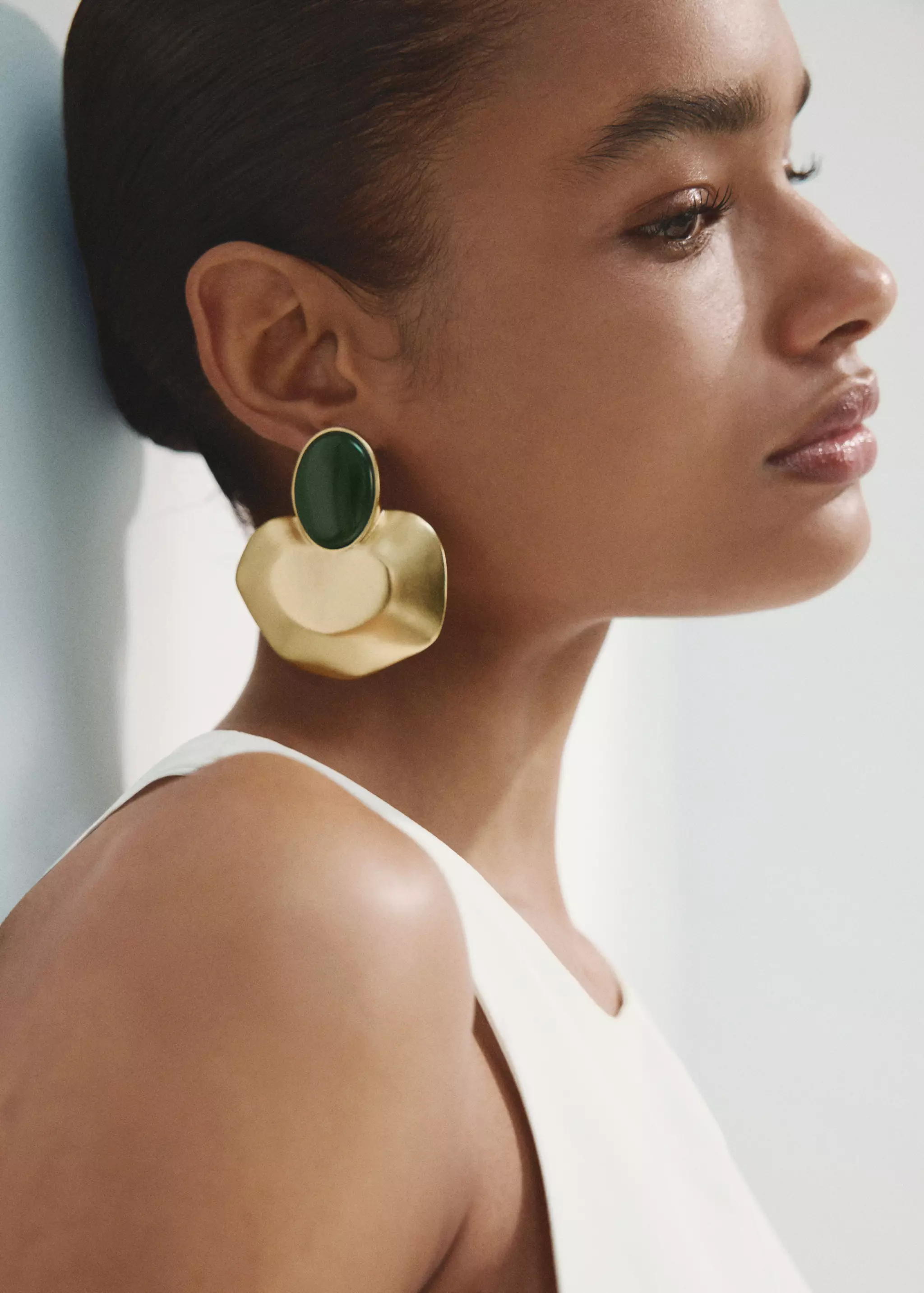 Resin Stud Earrings - Women | Mango Usa