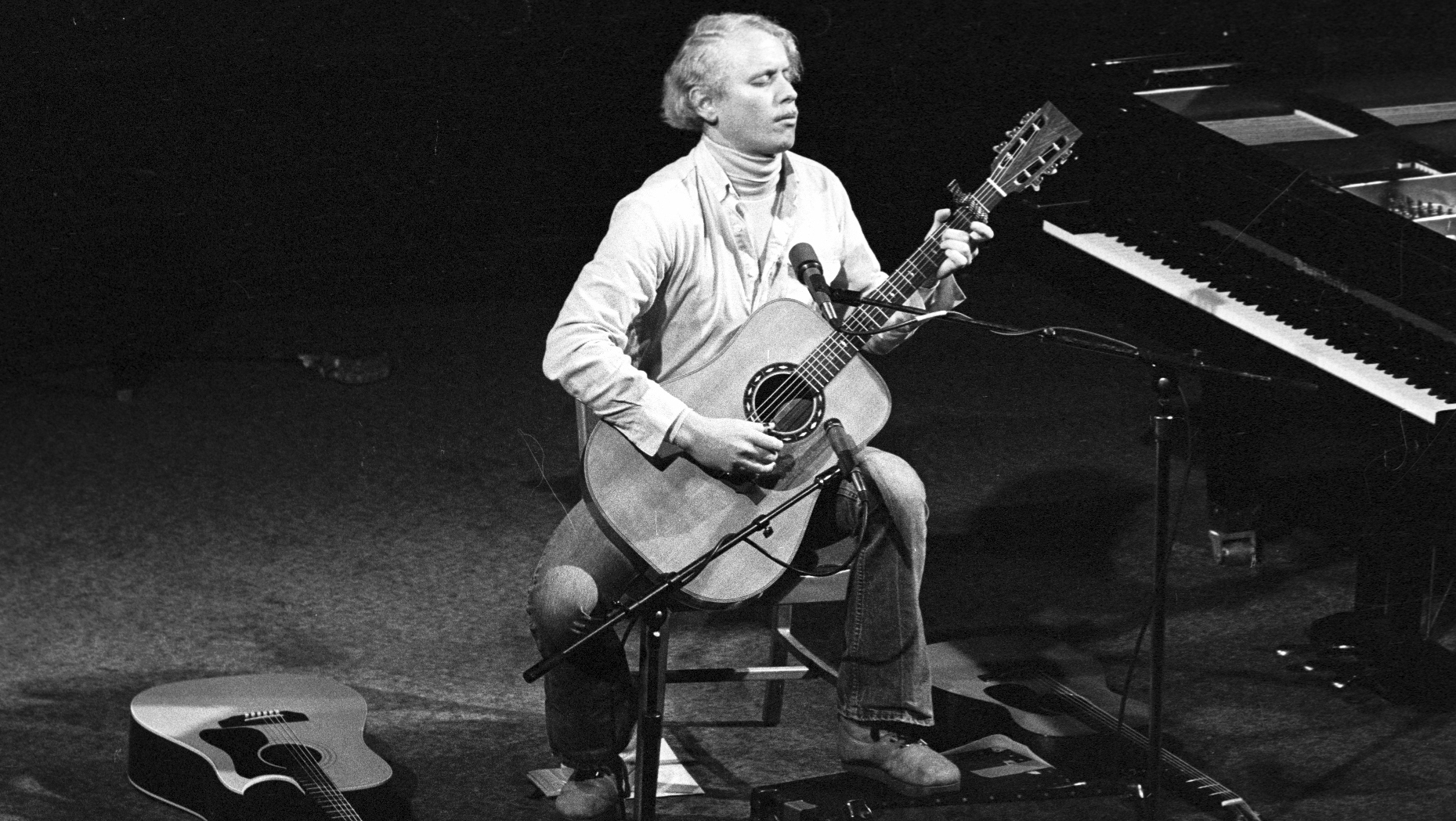 Windham Hill Records founded William Ackerman performs circa 1980